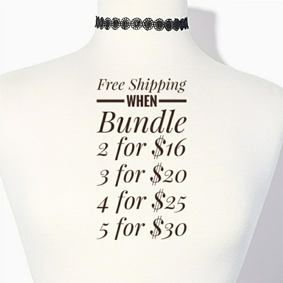 Floral Cutout Choker Necklace - Picture 4 of 4